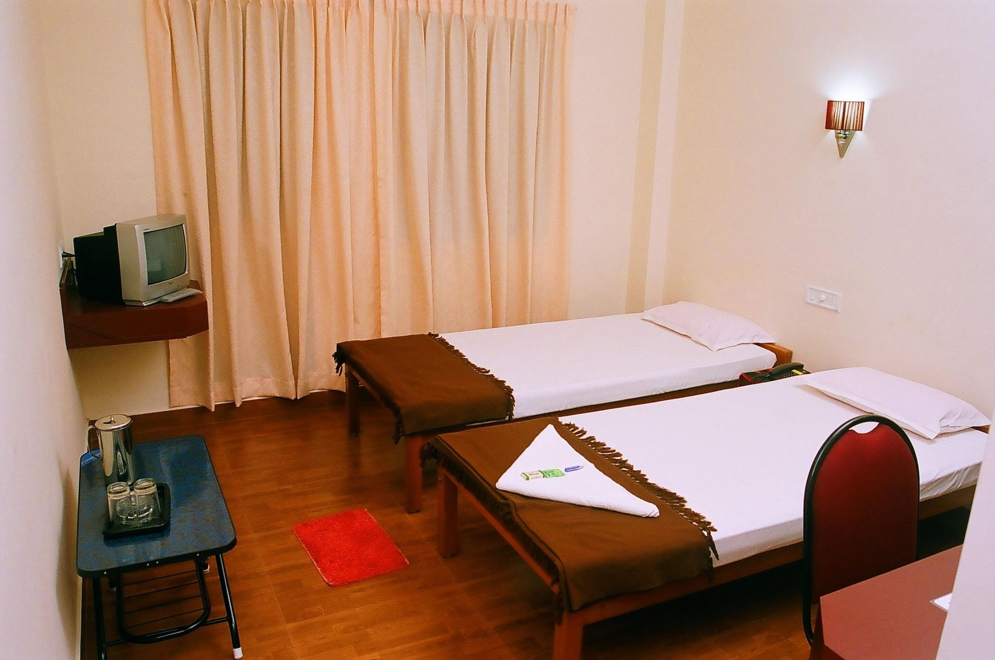 Hotel Srinivas Kochi Esterno foto