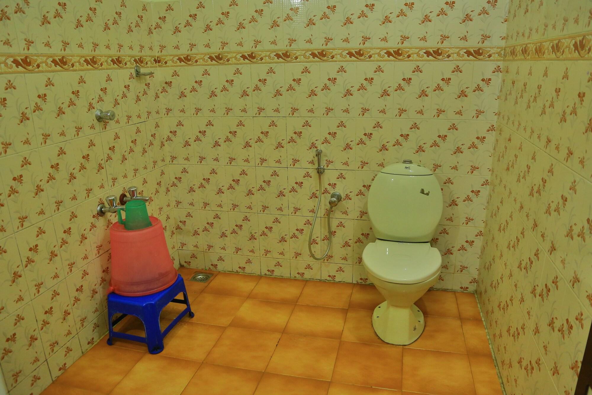 Hotel Srinivas Kochi Esterno foto