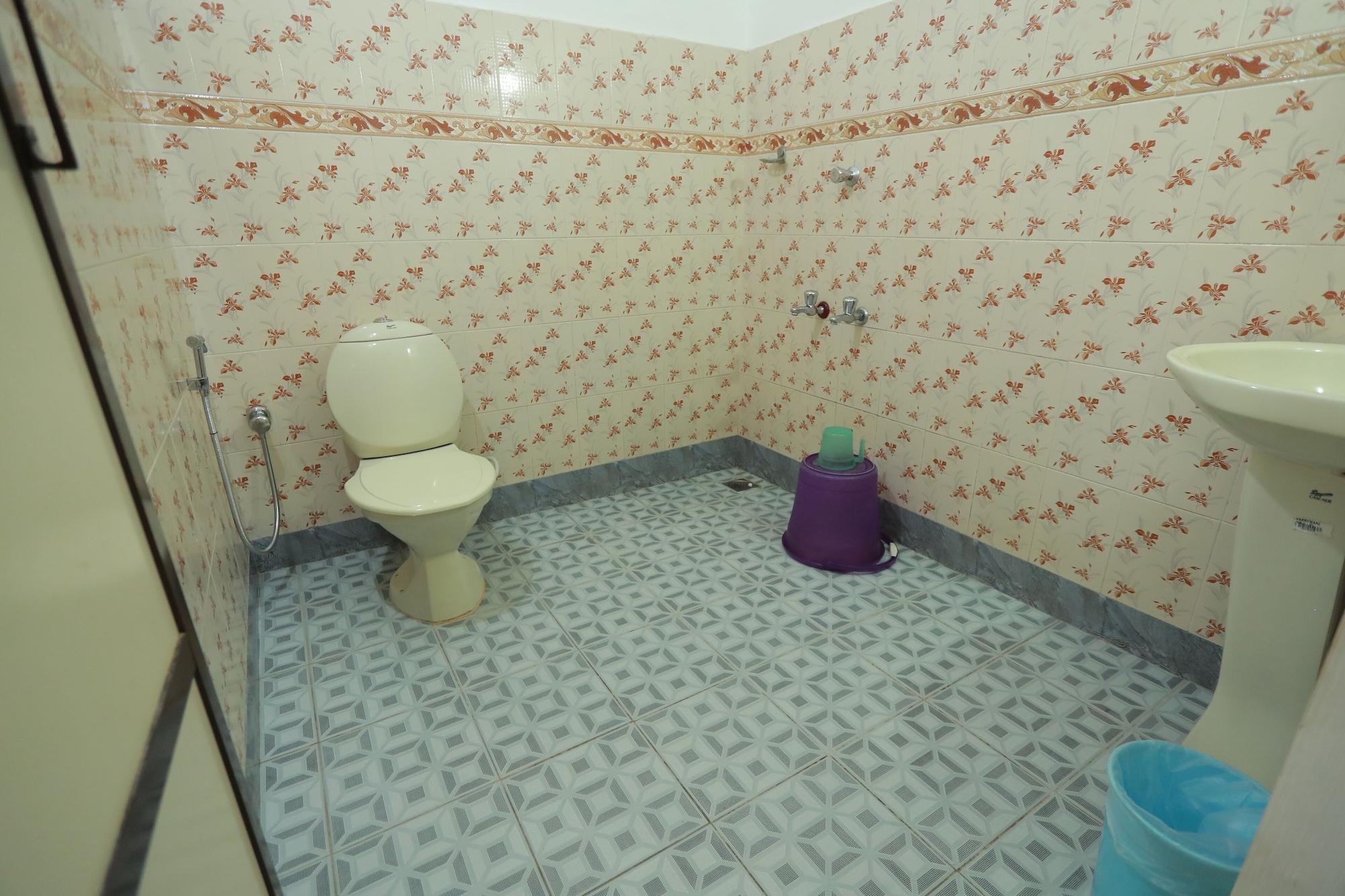 Hotel Srinivas Kochi Esterno foto
